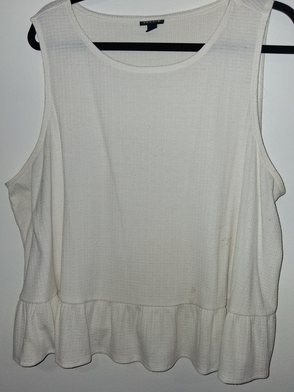 torrid White Sleeveless Ruffle-Hem Tank Top